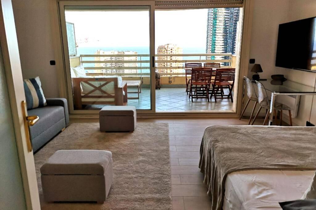 Apartment Climatise - Belle Vue Mer-piscine